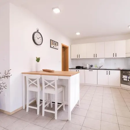 House Eden With Mountain Views Bled