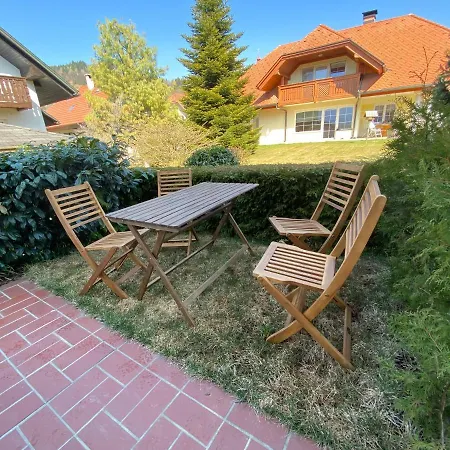 House Eden With Mountain Views Apartment