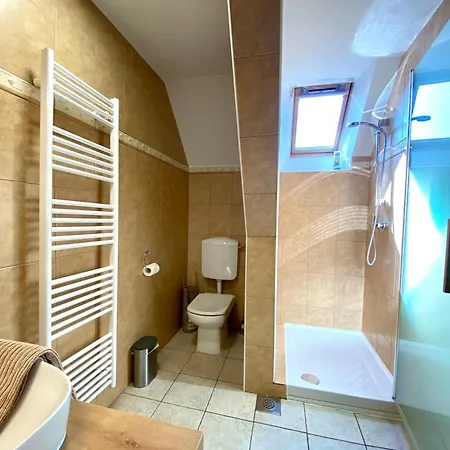 דירה House Eden With Mountain Views