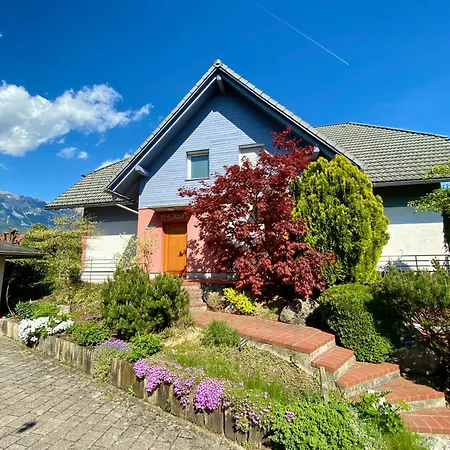 House Eden With Mountain Views Apartment